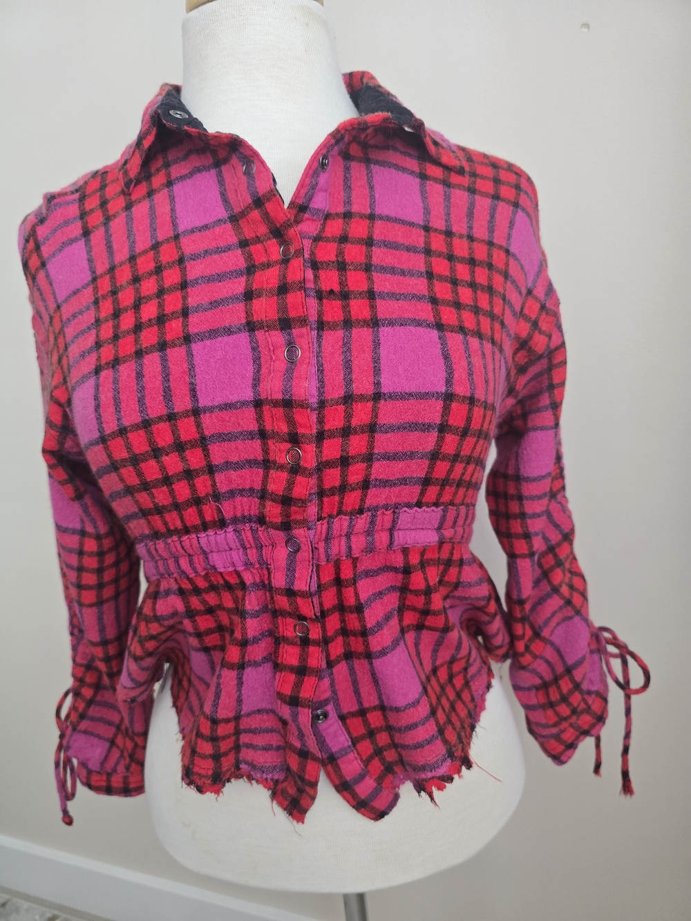 We The Free Pink & Red Plaid Button-Front Shirt Size S Cotton Wool